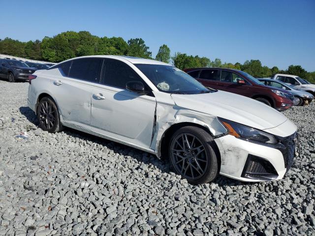 Vin: 1n4al4cv7pn324687, lot: 54678525, nissan altima sr 20234