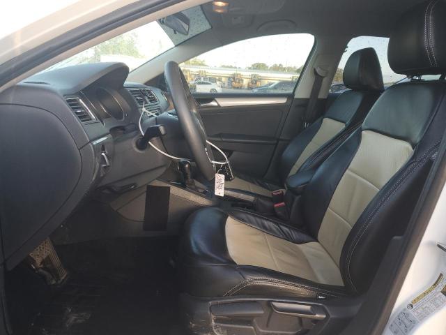 2016 VOLKSWAGEN JETTA SE - 3VWD67AJ6GM253490