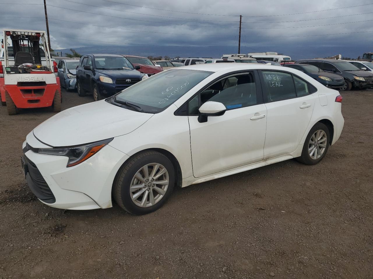 TOYOTA COROLLA LE