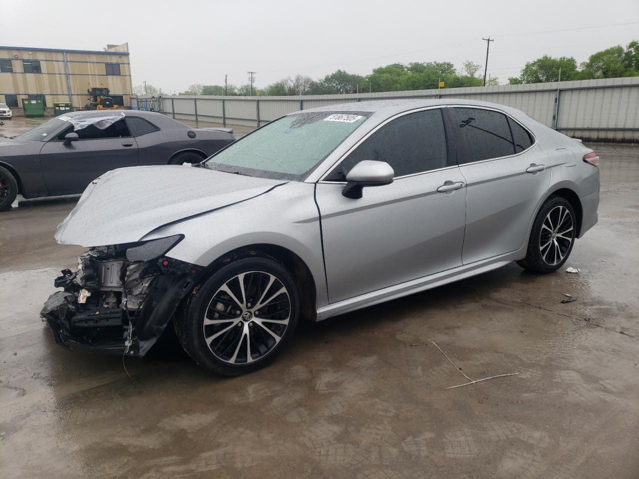 TOYOTA CAMRY SE