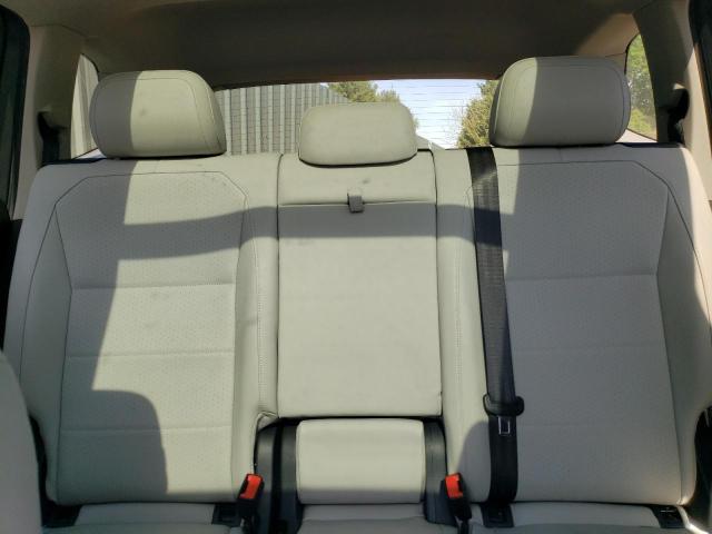 2018 VOLKSWAGEN TIGUAN SE 3VV2B7AXXJM208457
