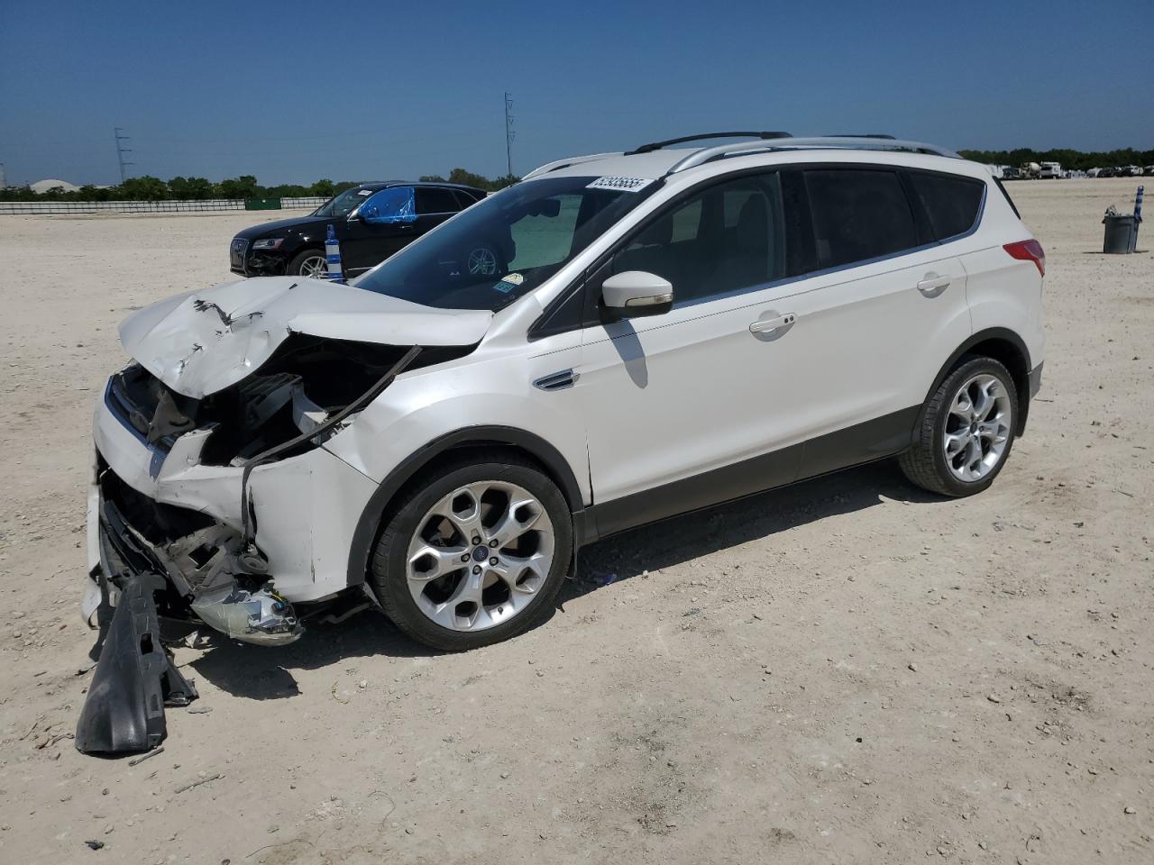 FORD ESCAPE TITANIUM