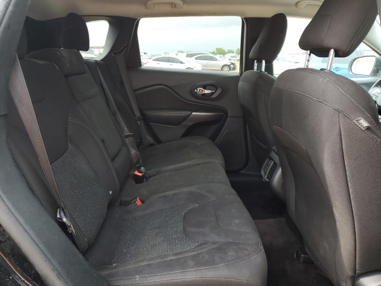 JEEP GRAND CHEROKEE LATITUDE