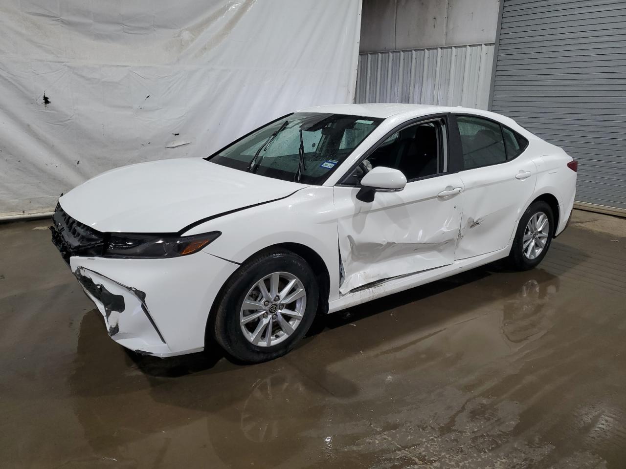 TOYOTA CAMRY XSE