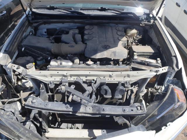 2018 TOYOTA 4RUNNER SR - JTEBU5JR8J5553454