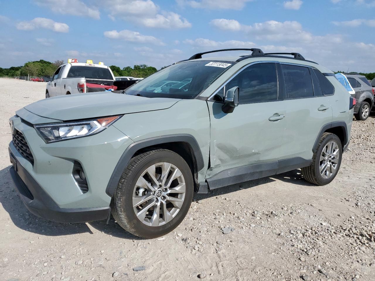 TOYOTA RAV4 XLE PREMIUM