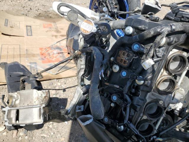 2017 SUZUKI GSX 1000 JS1DM11H1H2100201
