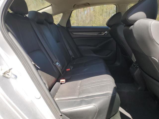 2018 HONDA ACCORD TOU 1HGCV1F94JA074691