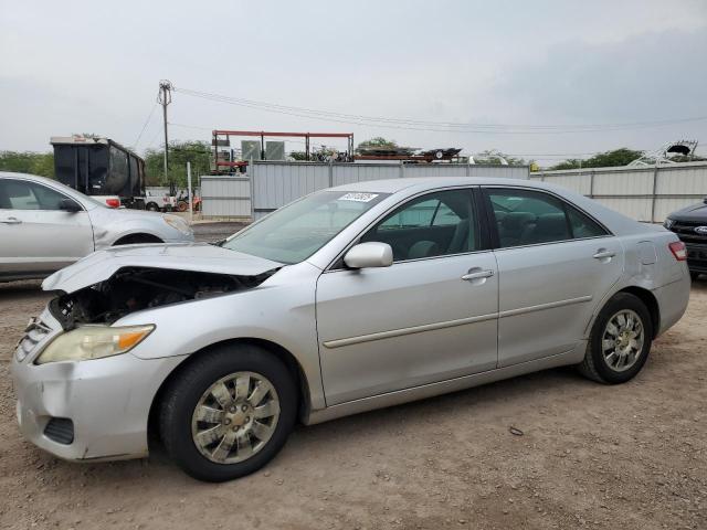 TOYOTA CAMRY BASE