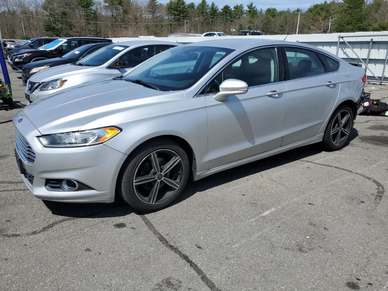 FORD FUSION SE