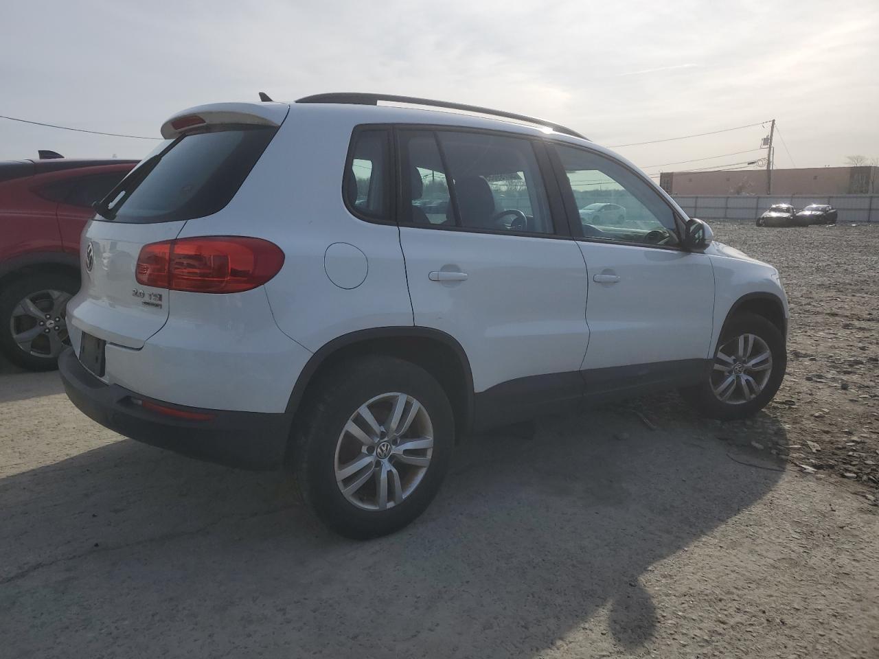 VOLKSWAGEN TIGUAN S