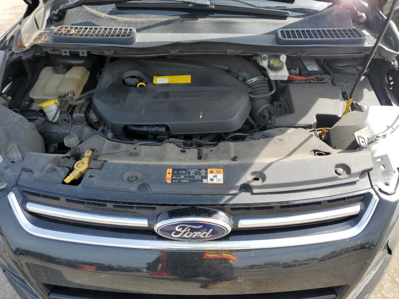 FORD ESCAPE TITANIUM