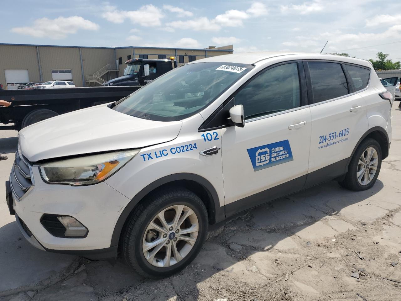 FORD ESCAPE SE
