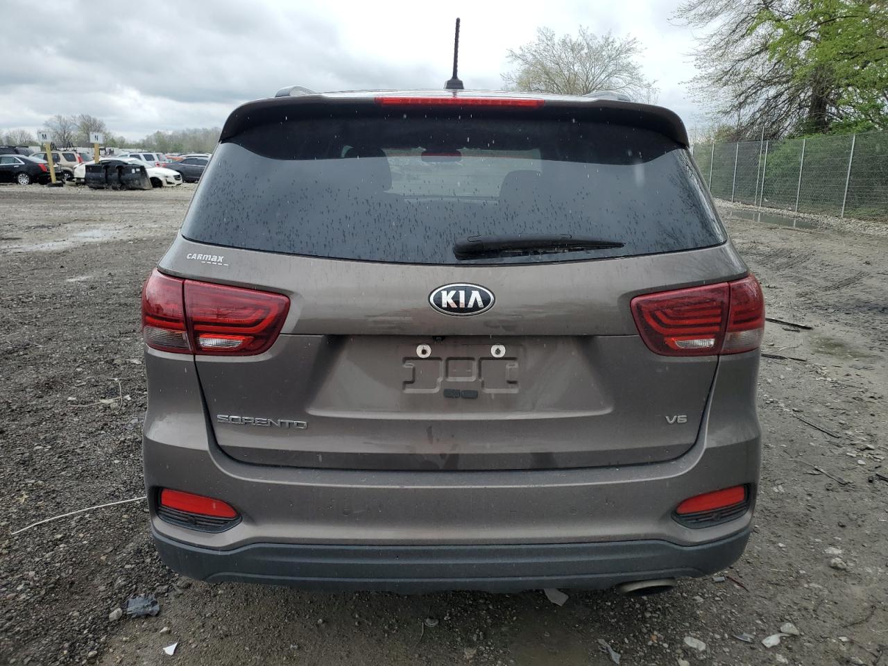 KIA SORENTO S
