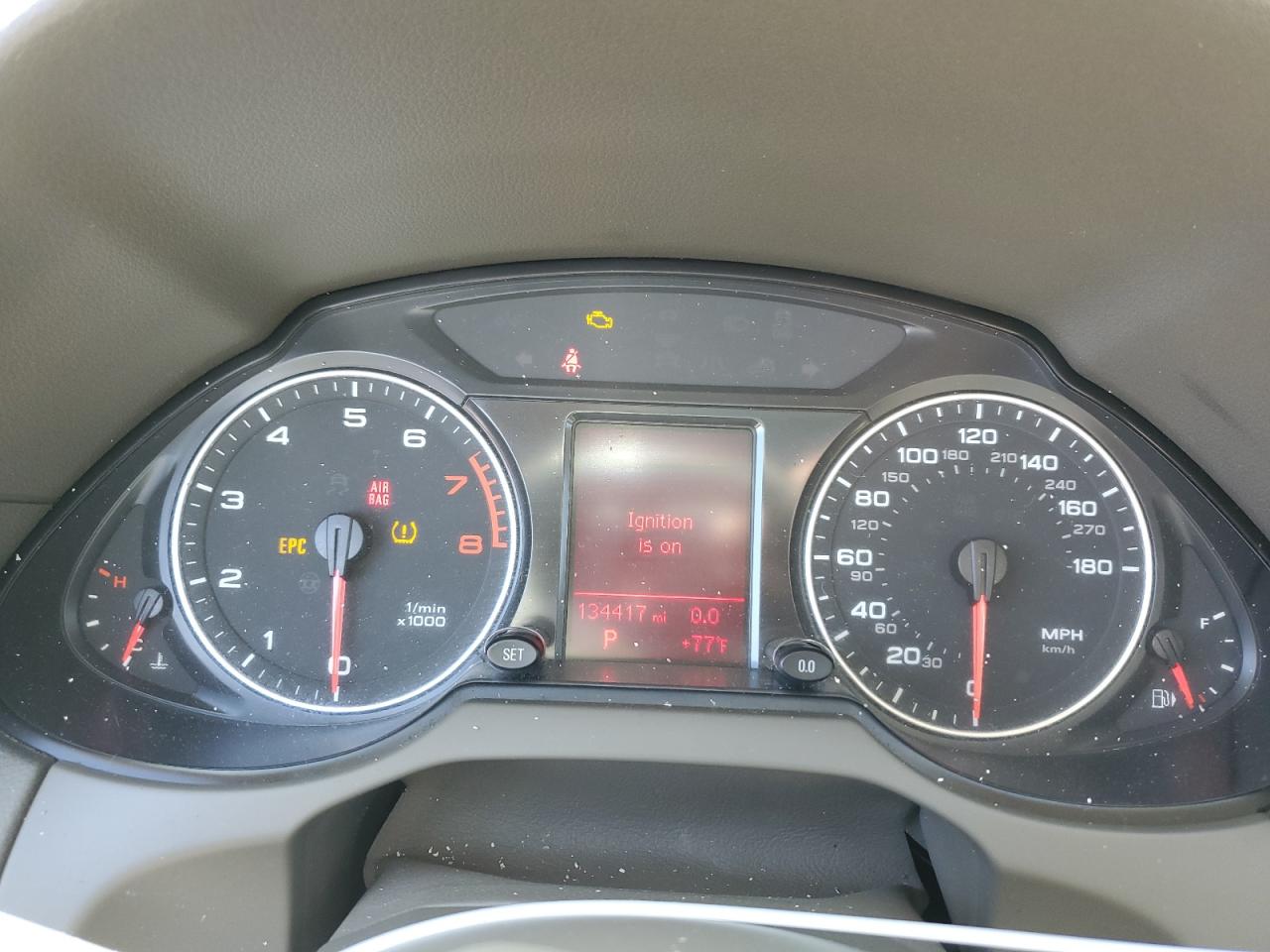 AUDI Q5 PREMIUM PLUS