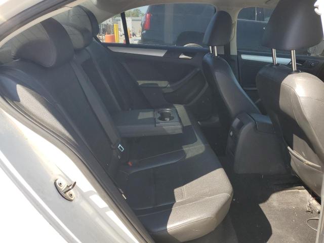 2013 VOLKSWAGEN JETTA SE - 3VWDP7AJ7DM284045