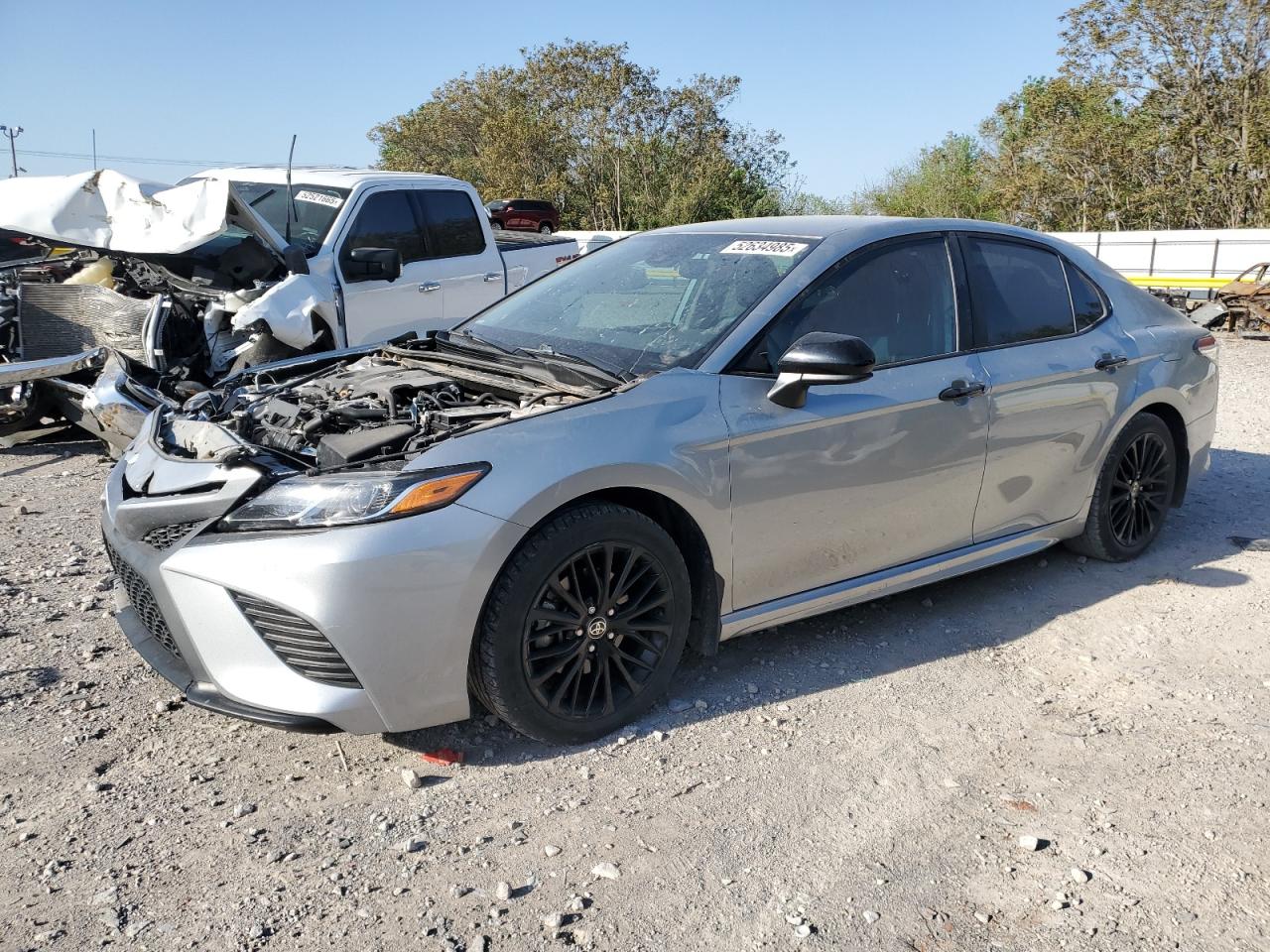 TOYOTA CAMRY SE