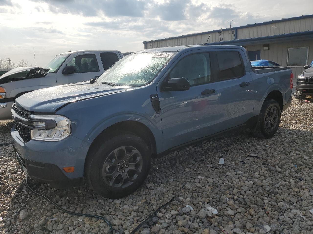 FORD MAVERICK XLT