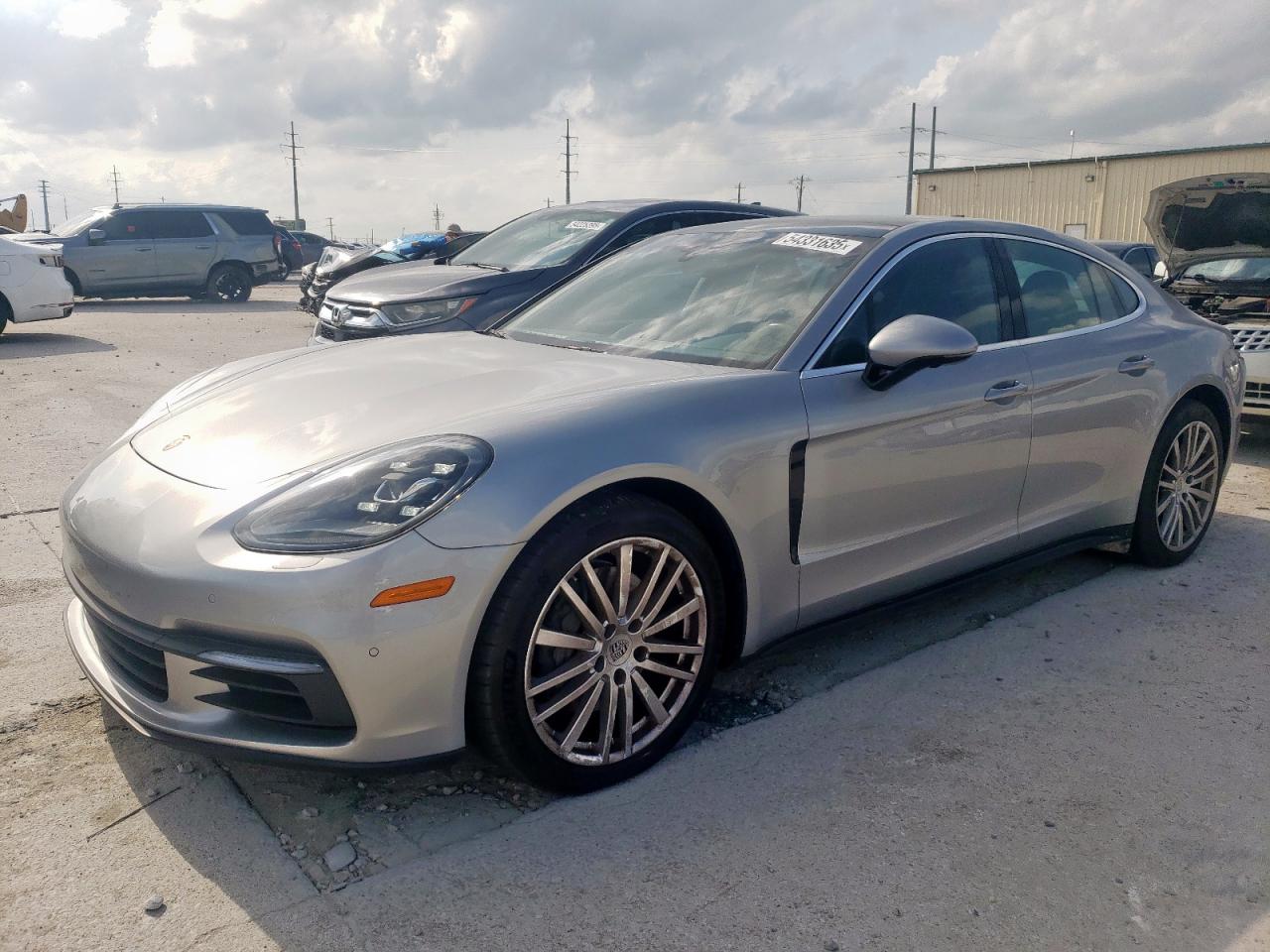 PORSCHE PANAMERA 4S