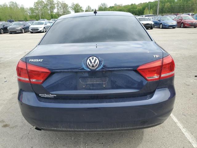 2015 VOLKSWAGEN PASSAT S 1VWAS7A32FC064013