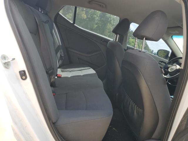 2015 KIA OPTIMA LX - KNAGM4A72F5641360