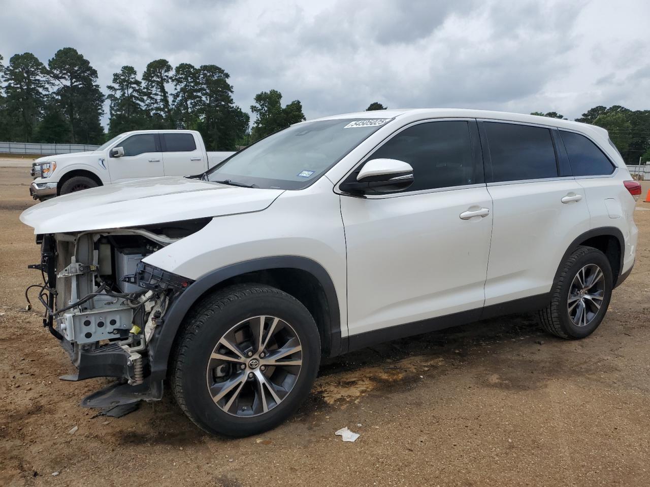 TOYOTA HIGHLANDER LE