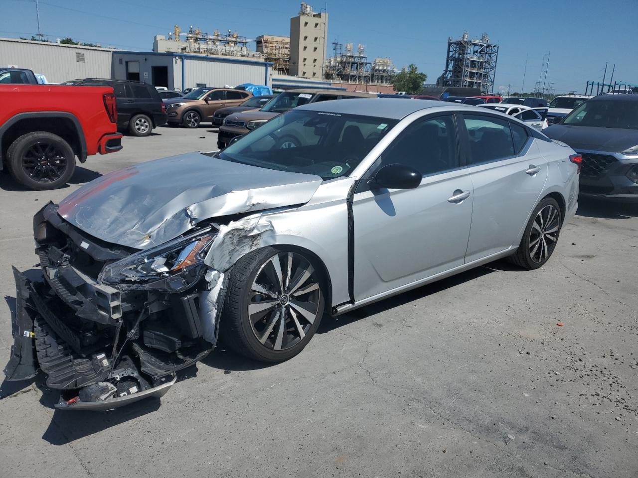 NISSAN ALTIMA SR