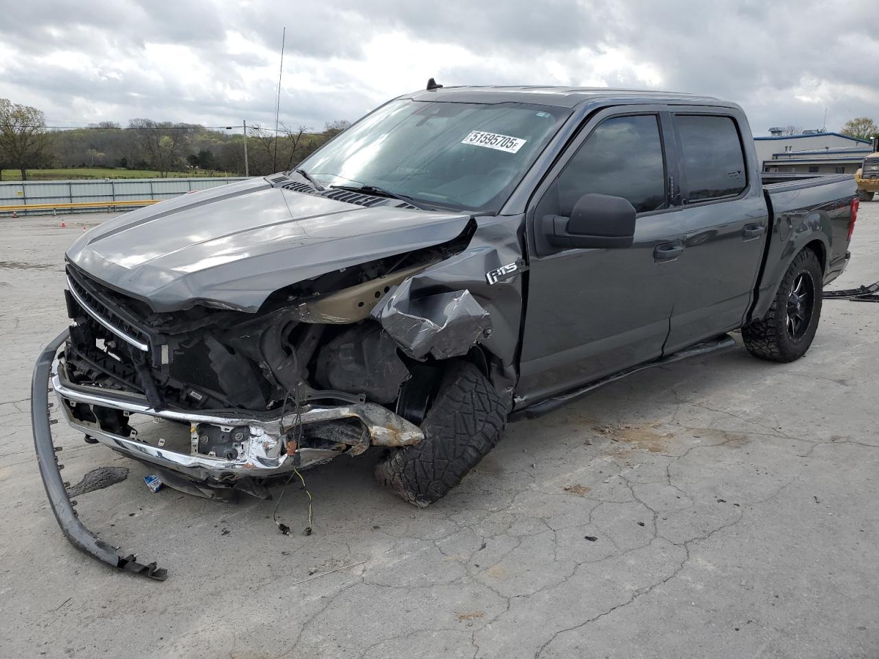 FORD F-150 SUPERCREW