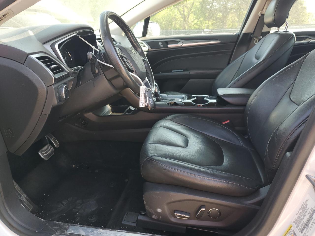 FORD FUSION TITANIUM