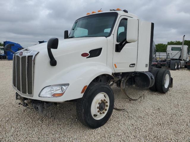 PETERBILT 579 2015 white tractor diesel 1XPBA48X7FD286282 photo #3