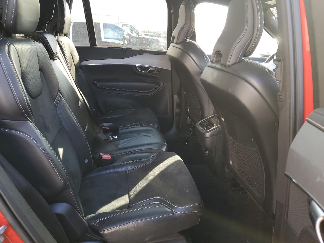 VOLVO XC90 T6 R-DESIGN