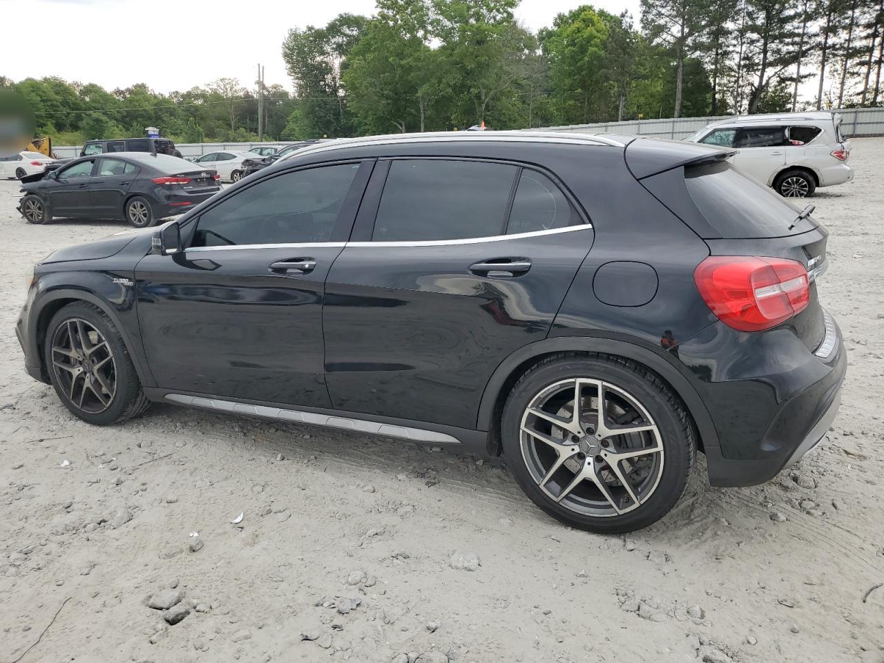 MERCEDES-BENZ GLA-CLASS 2016