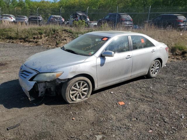 TOYOTA CAMRY BASE