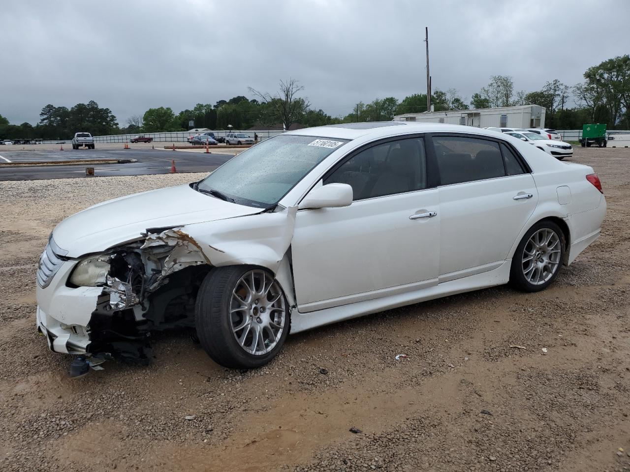 TOYOTA AVALON XL