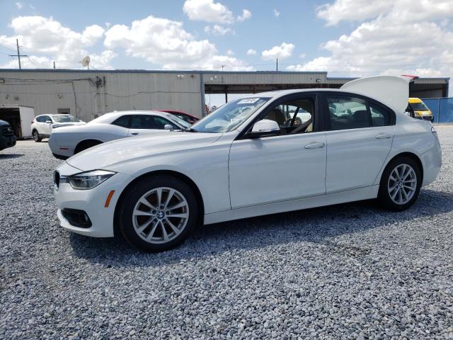 Vin: wba8e1g55jnu88942, lot: 51738745, bmw 3 series i 2018 img_1