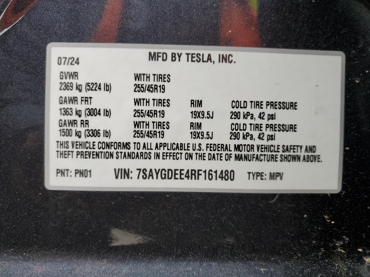 TESLA MODEL Y