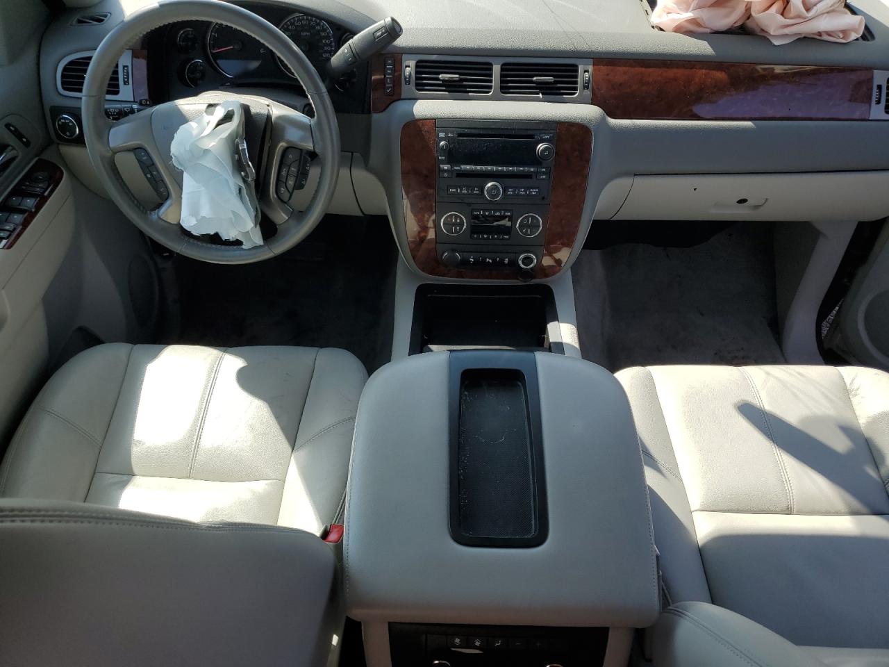 CHEVROLET TAHOE C1500 LT