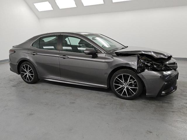 Vin: 4t1t11ak4nu633449, lot: 53923245, toyota camry se 20224