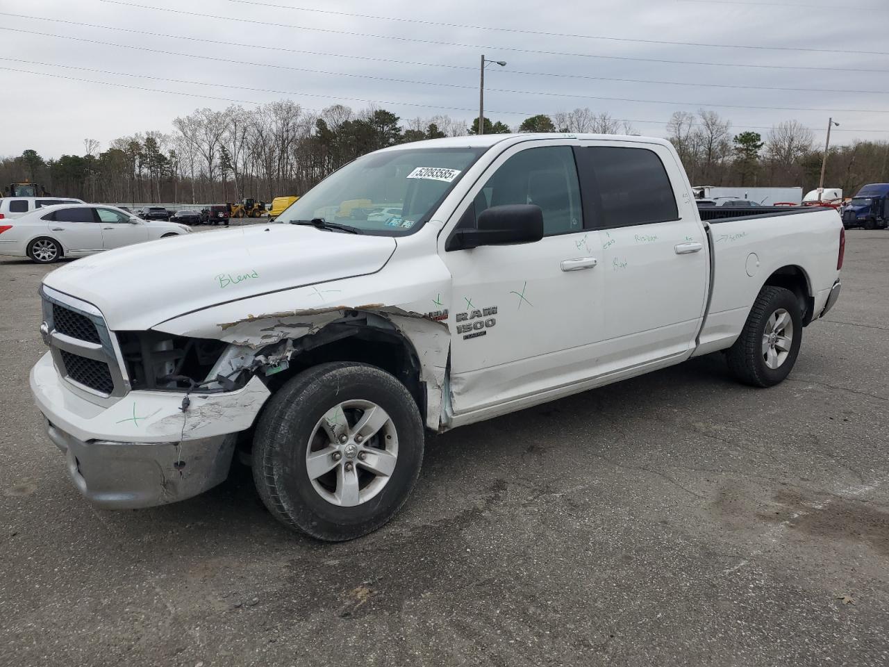 RAM 1500 SLT
