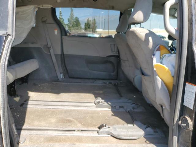 2018 TOYOTA SIENNA LE 5TDKZ3DC1JS934414