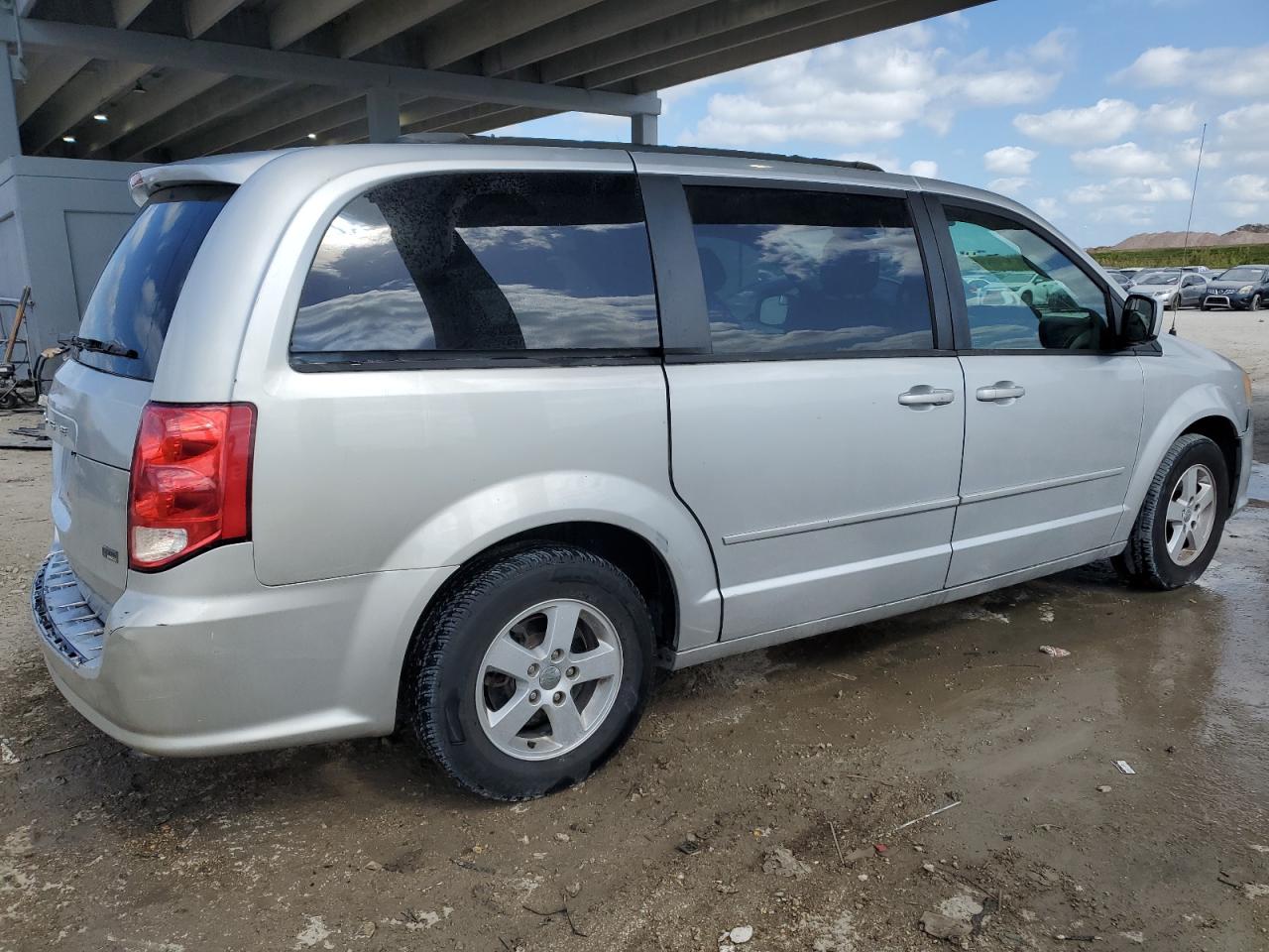 DODGE GRAND CARAVAN SXT