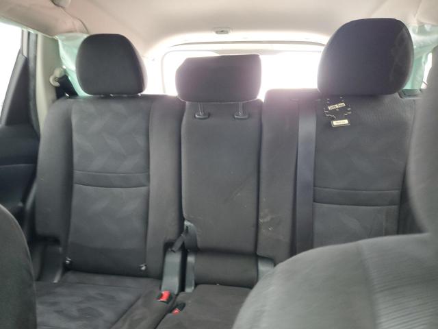 2015 NISSAN ROGUE S - KNMAT2MT8FP558870