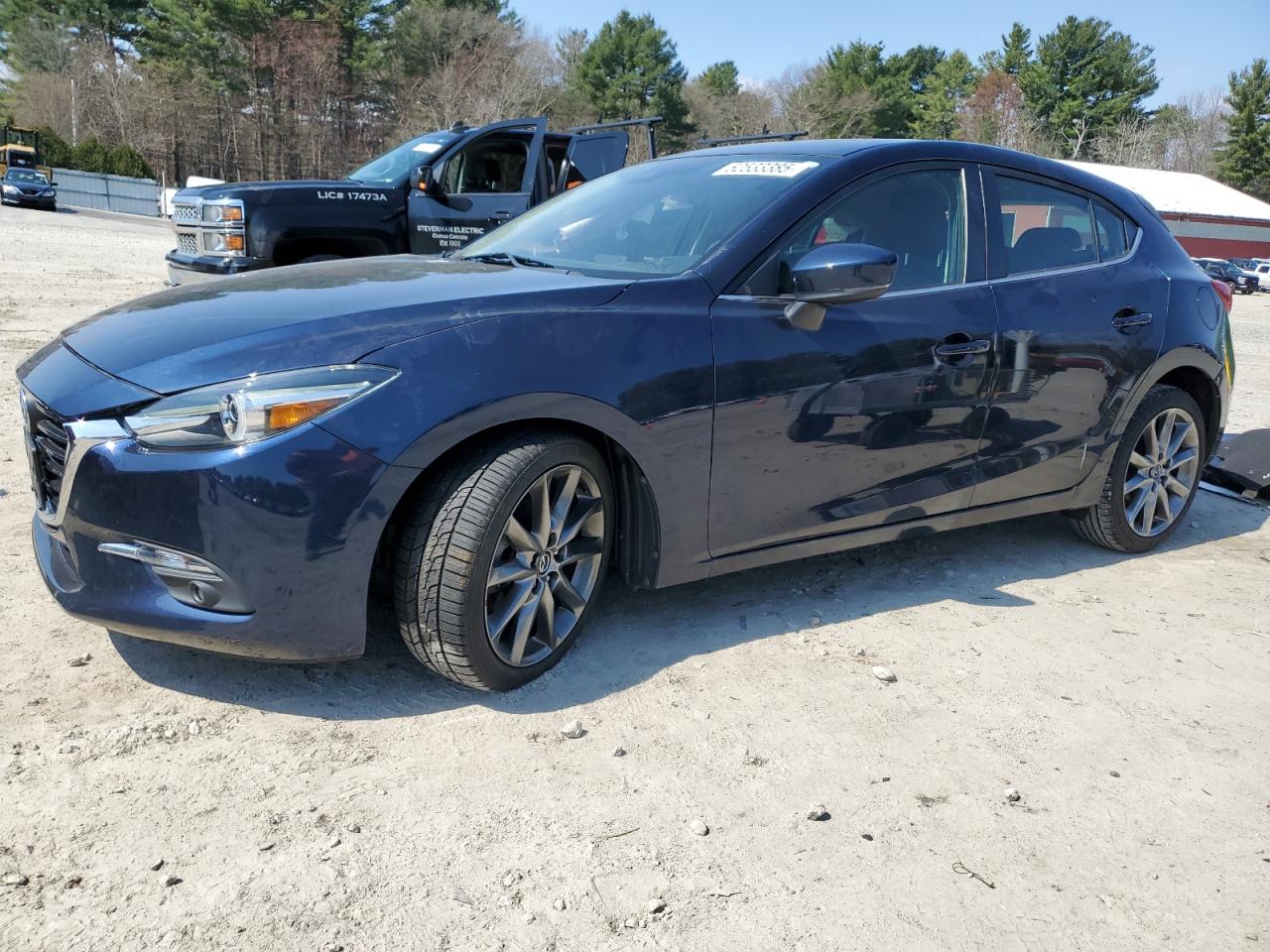 MAZDA 3 GRAND TOURING