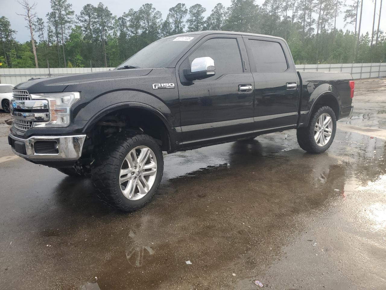 FORD F-150 SUPERCREW