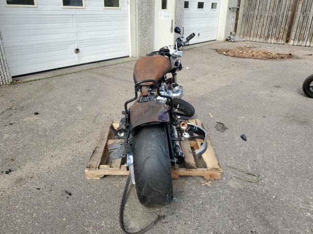 2018 HARLEY-DAVIDSON FXBR BREAK 1HD1YEJ15JC029591