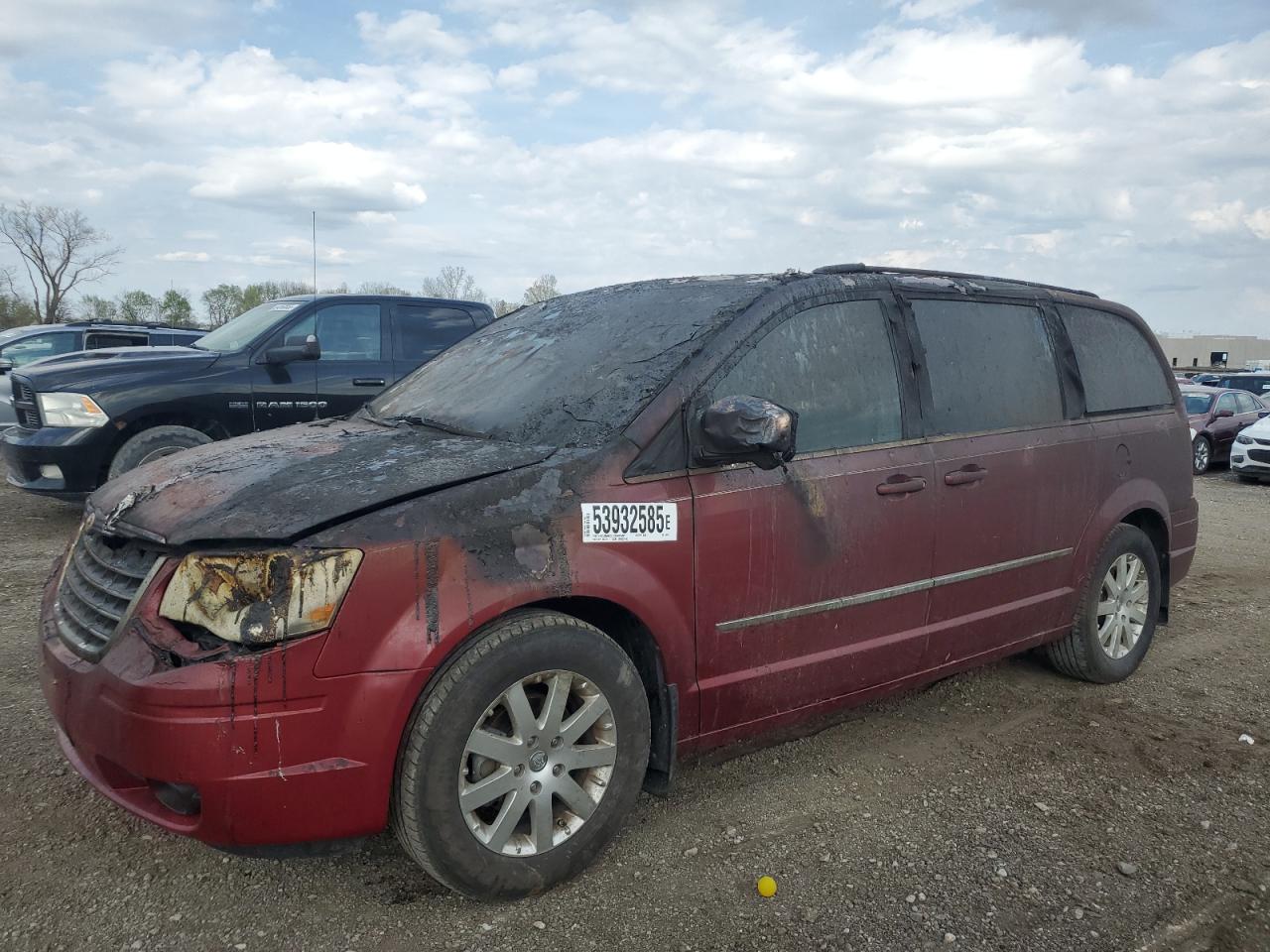 CHRYSLER TOWN & COUNTRY TOURING PLUS