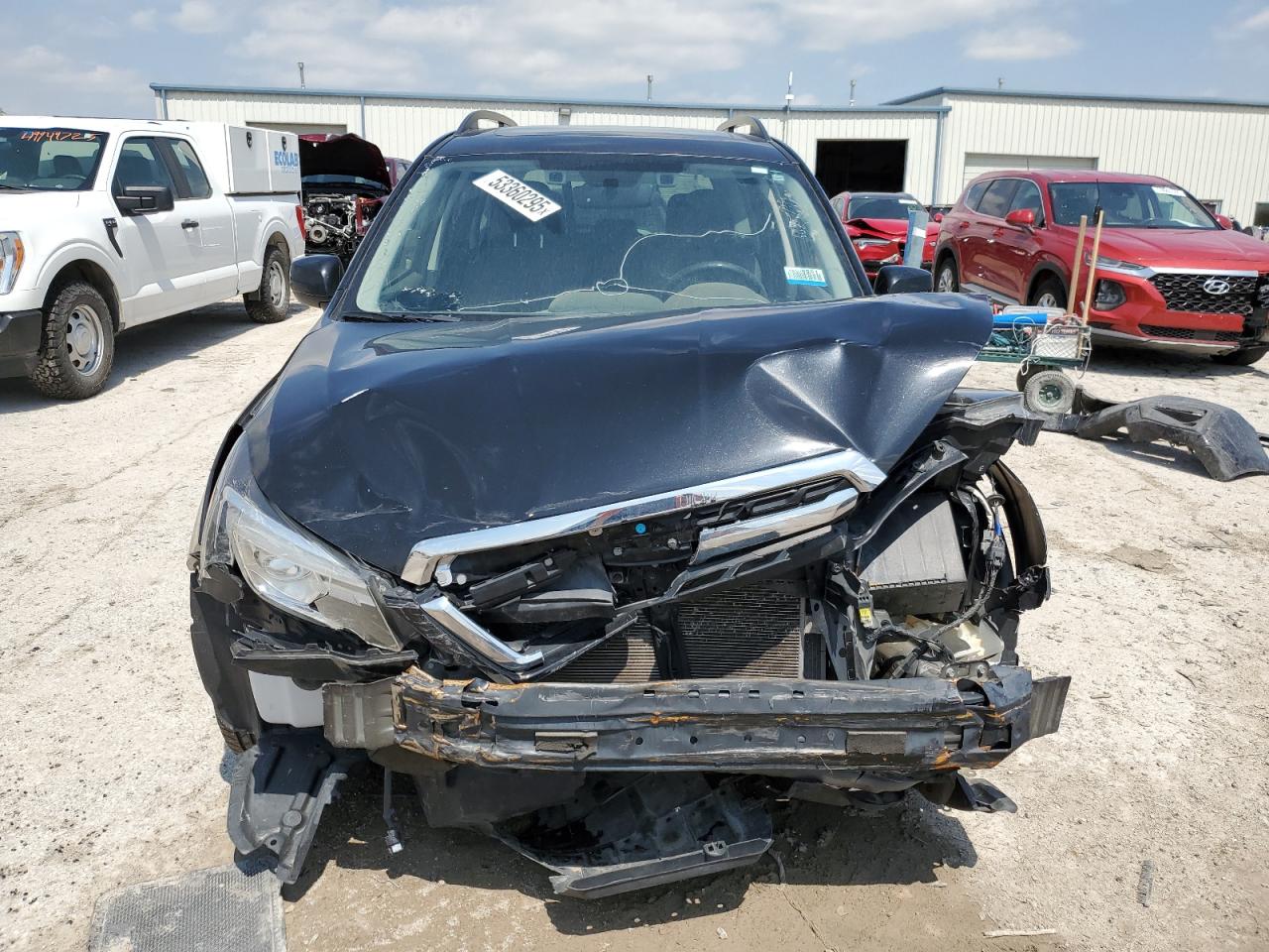 Lot #3239341553 2018 SUBARU FORESTER 2