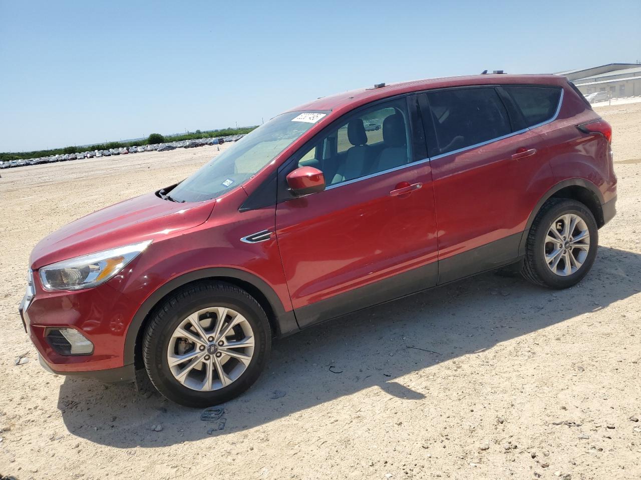FORD ESCAPE SE