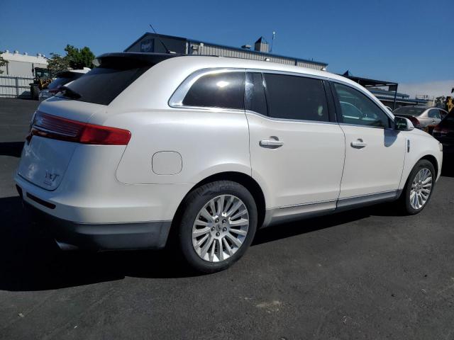 LINCOLN MKT 2012 white  gas 2LMHJ5AT7CBL50251 photo #4