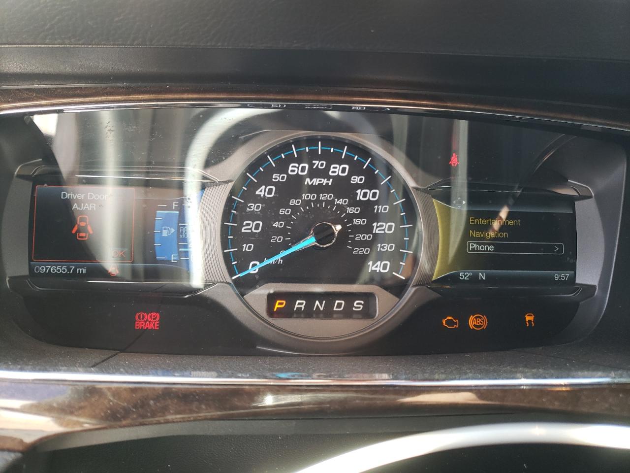 1FAHP2J84JG131817 FORD TAURUS 2018